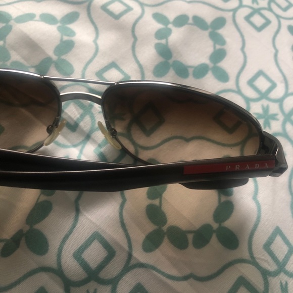 Prada sunglasses with case - Picture 3 of 4
